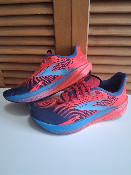 Brooks Shoes - Brooks Hyperion Max Pink Cobalt Blissful Blue Road-Running Sneakers Women’s 7